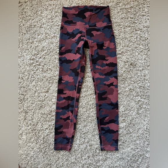 NWOT lululemon wunder under - Picture 1 of 6
